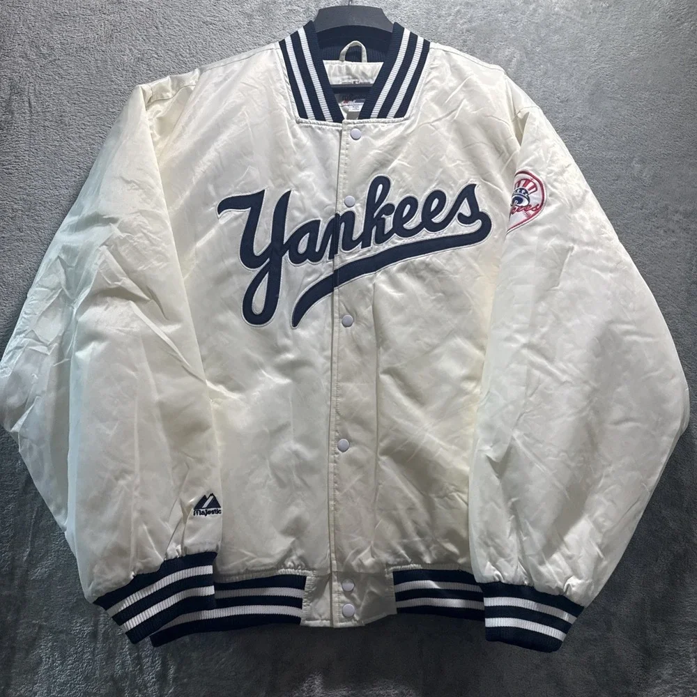 Vintage New York Yankees Majestic Satin Bomber Jacket White Cream Sz XXL 90's - Picture 1 of 16